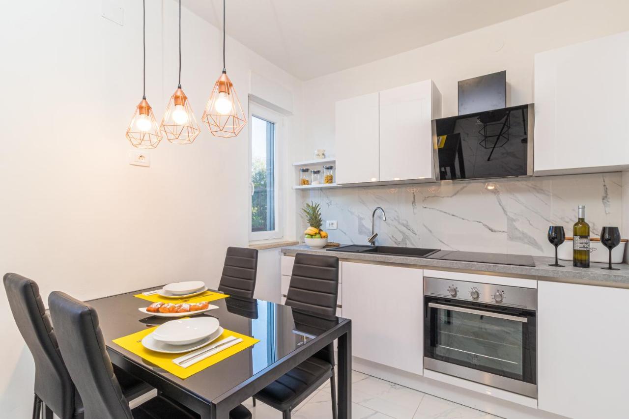 Three Waves Apartment New プーラ エクステリア 写真